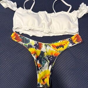 Zaful White and Floral Bikini Set
